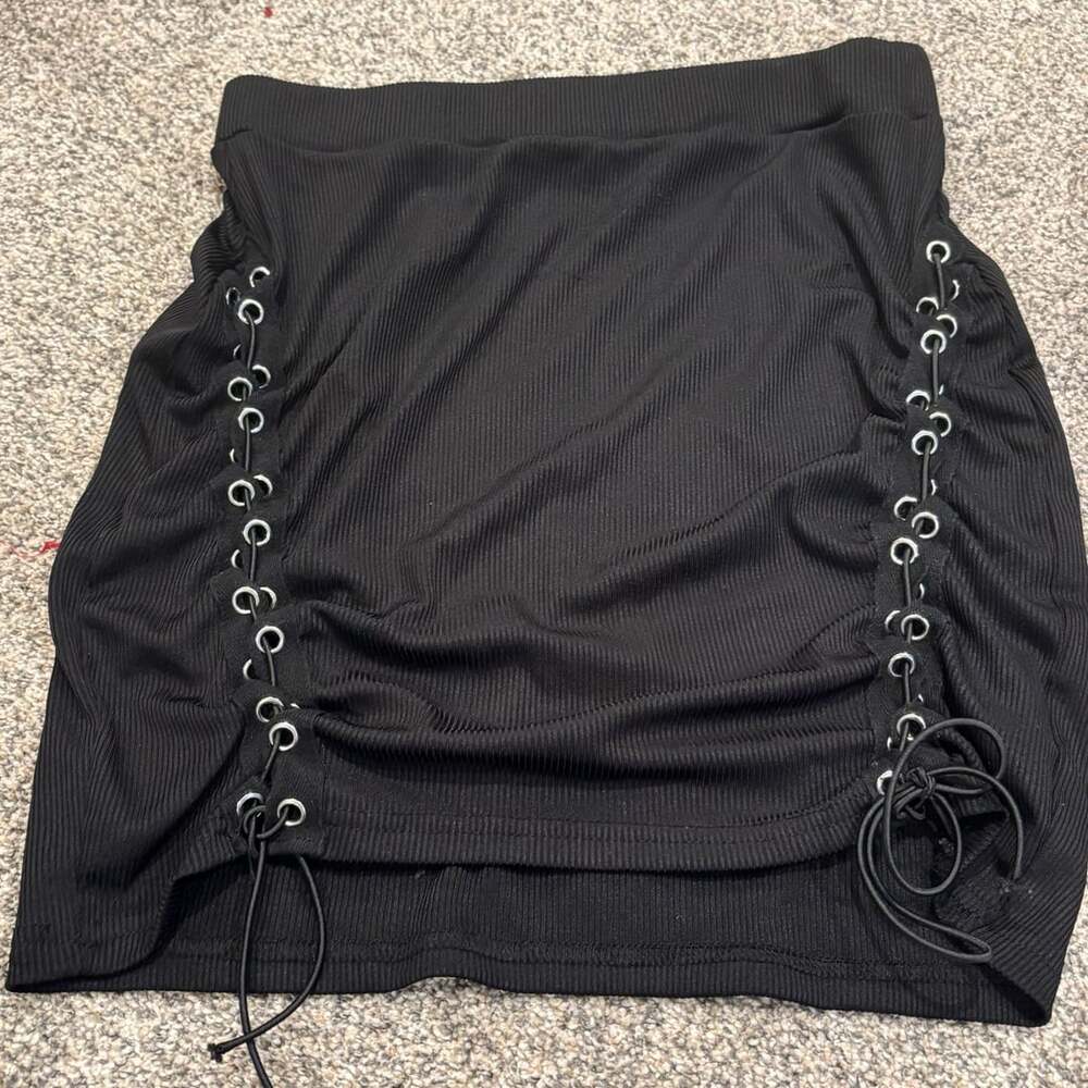 Spandex Lace-Up Mini Skirt Black Size Small